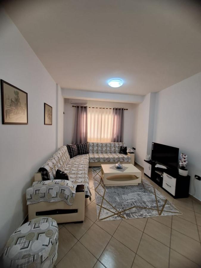 Апартаменты Rikardo Apartament Влёра Экстерьер фото