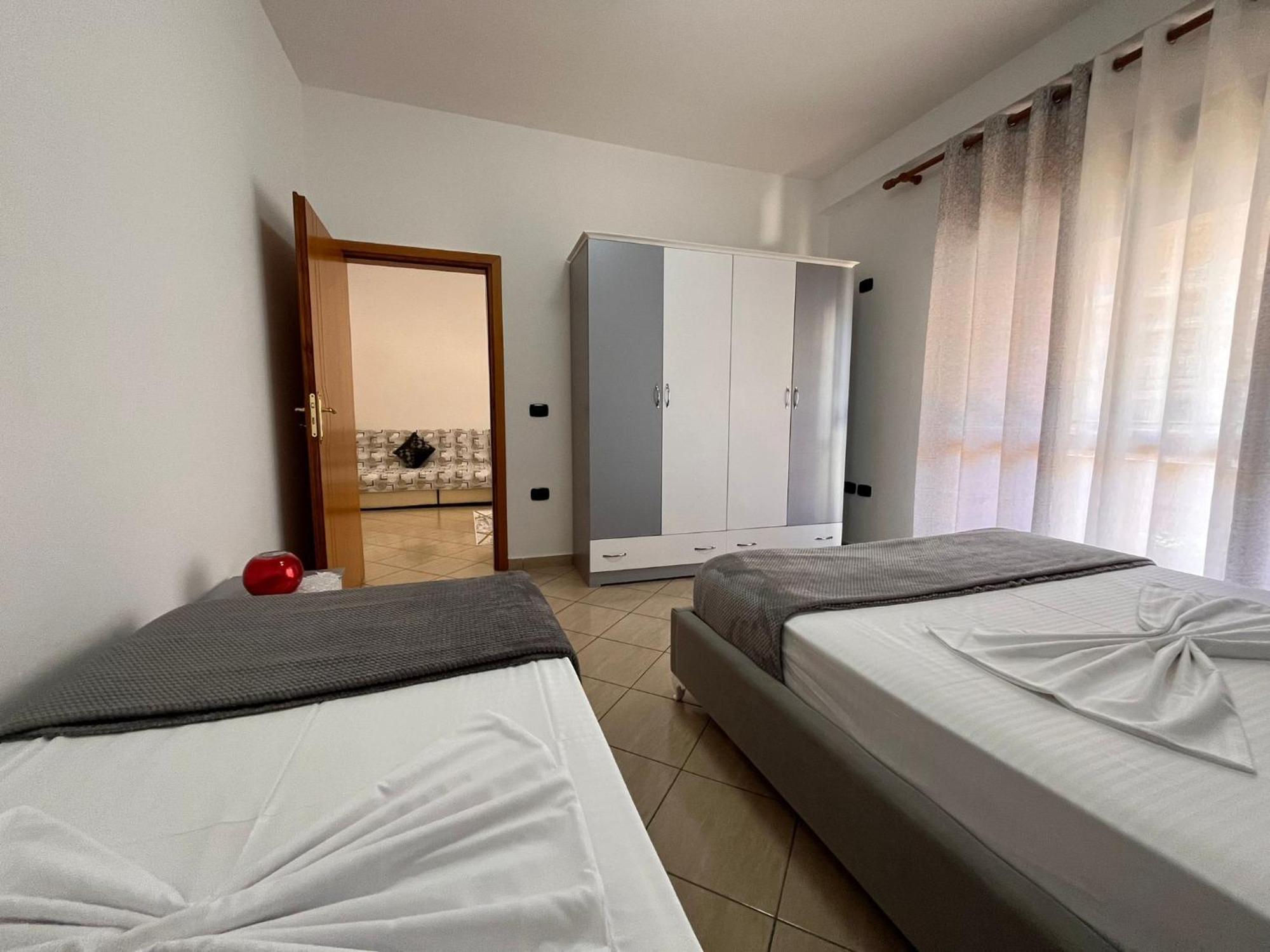 Апартаменты Rikardo Apartament Влёра Экстерьер фото