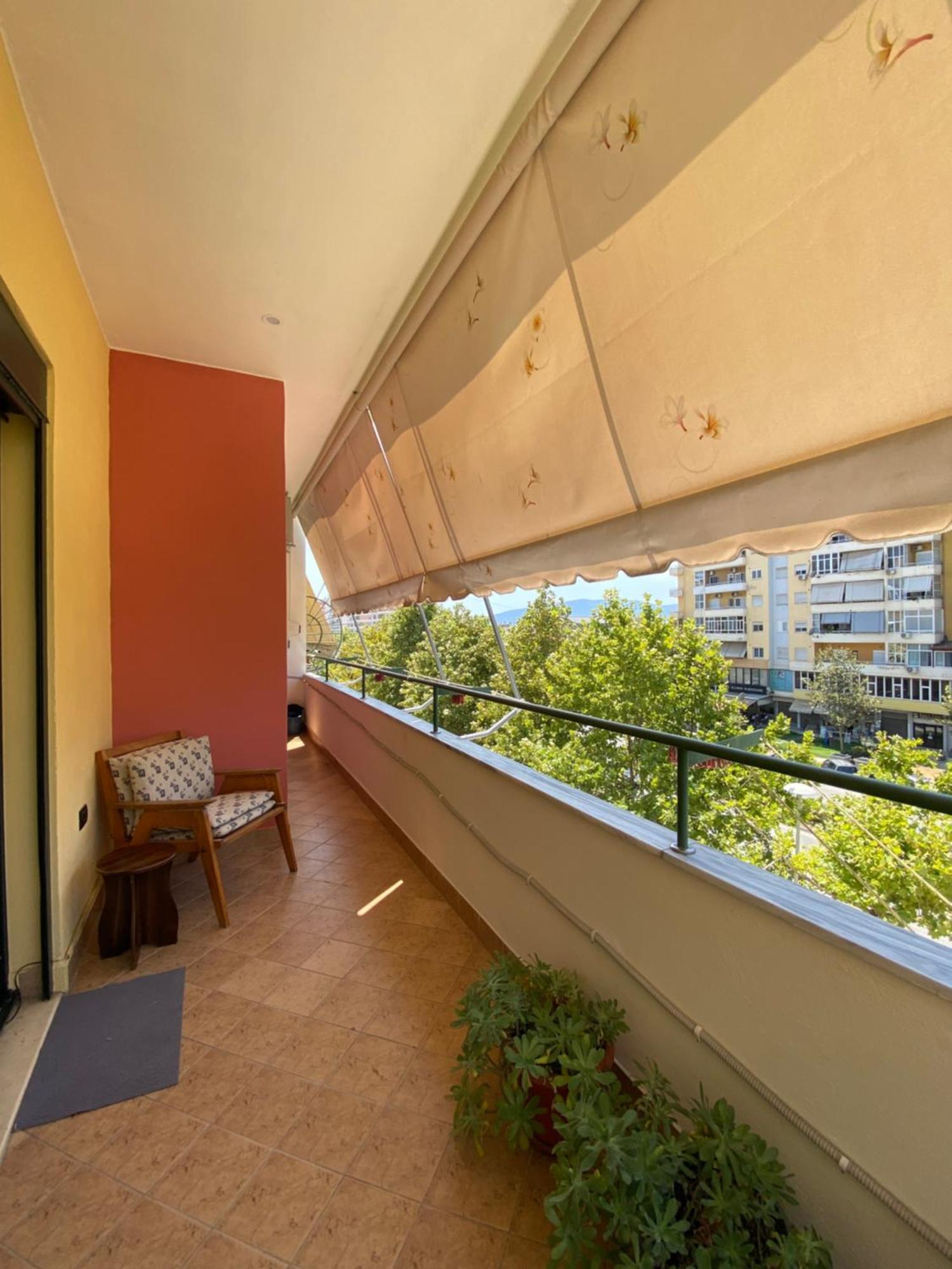 Апартаменты Rikardo Apartament Влёра Экстерьер фото