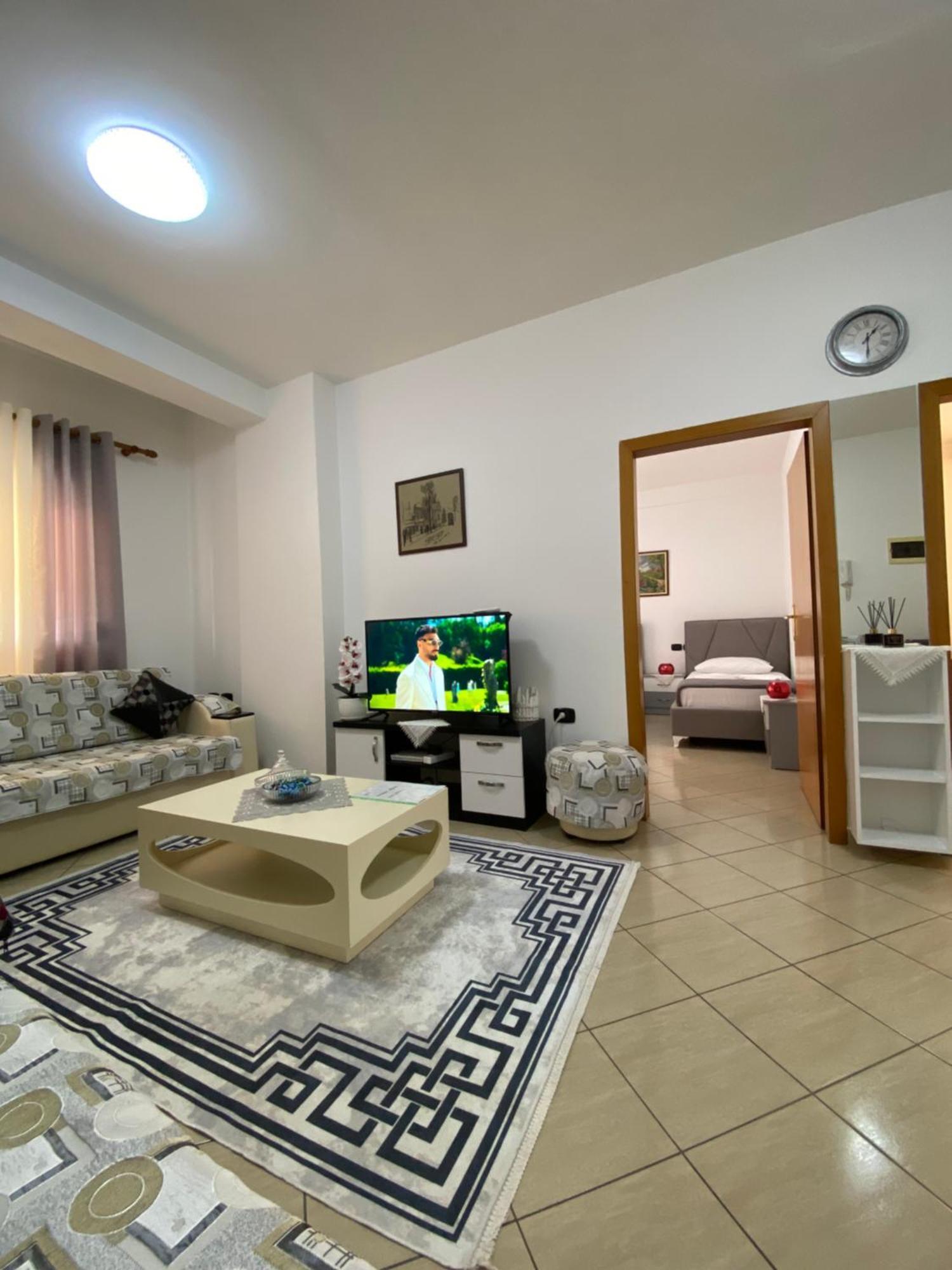 Апартаменты Rikardo Apartament Влёра Экстерьер фото